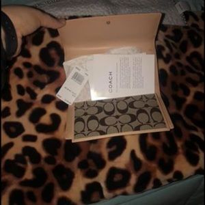 New with tag coach wallet